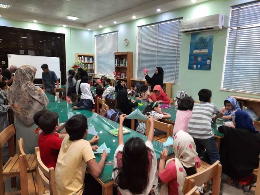 کلاسهای تابستانی کتابخانه (اریگامی)